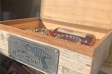 acme ray gun whiskey box